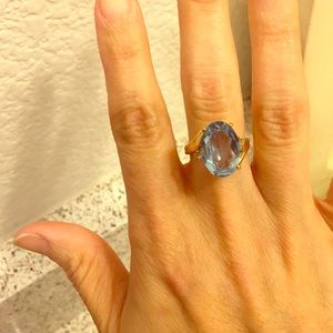 18k HGE blue stone ring